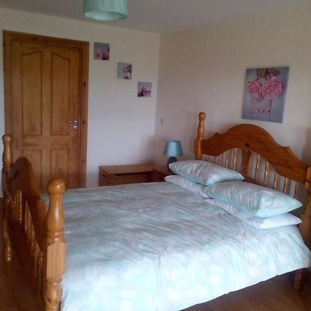 Bun An Coirin Villa Clonbur Bagian luar foto